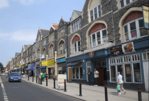 Holton Road, Barry